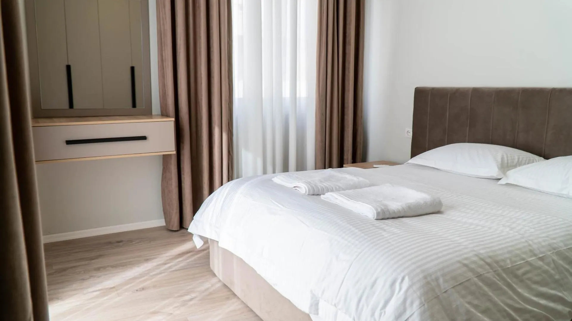 Signature Apartment 9 Tirana Albania