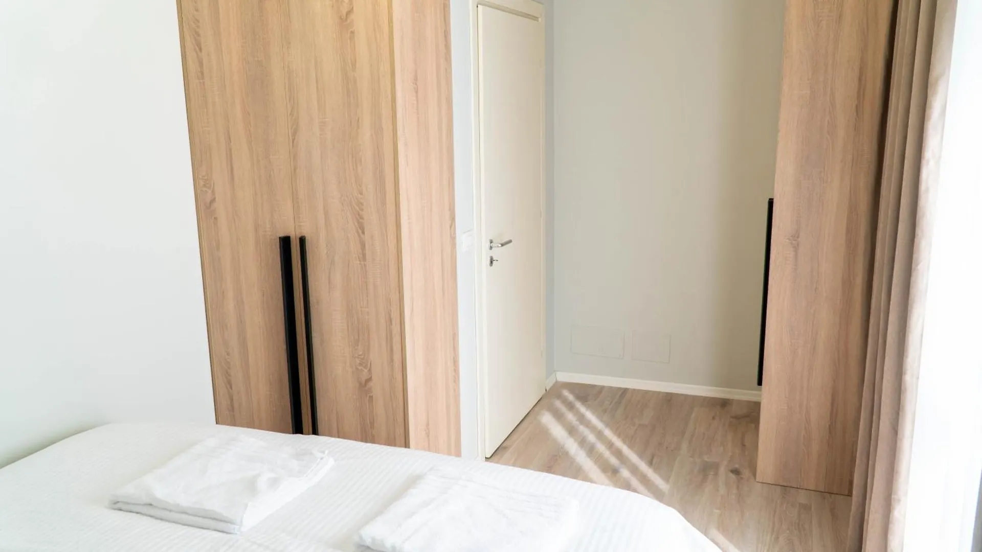 Signature Apartment 9 Tirana Albania