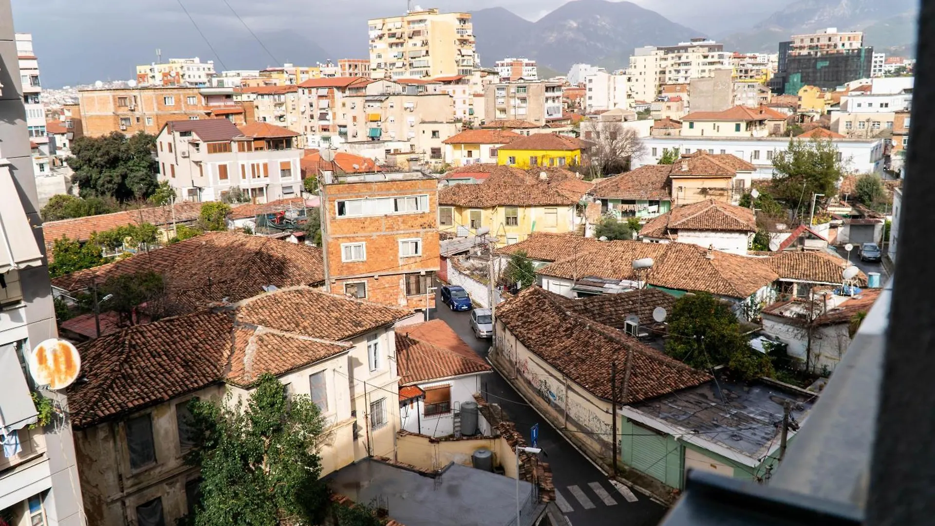 Signature Apartment 9 Tirana Albania